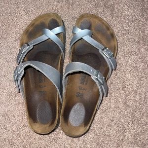 Birkenstock Mayari size 40 Silver